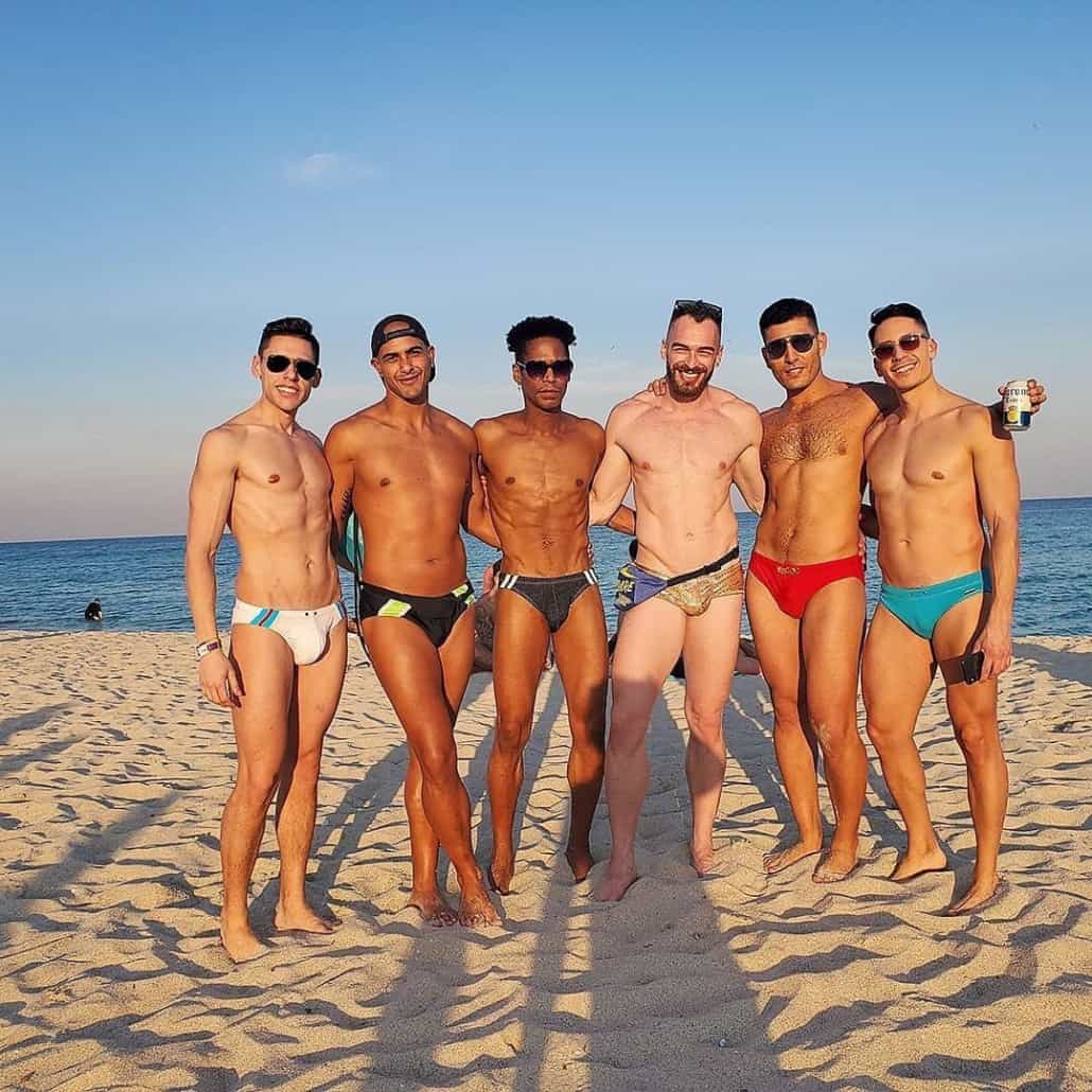 пляж парни гей фото 47