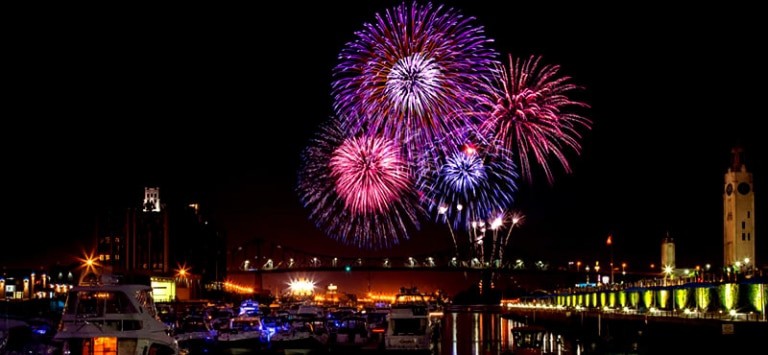 Montreal Fireworks Festival 2022 der größte Feuerwerkswettbewerb